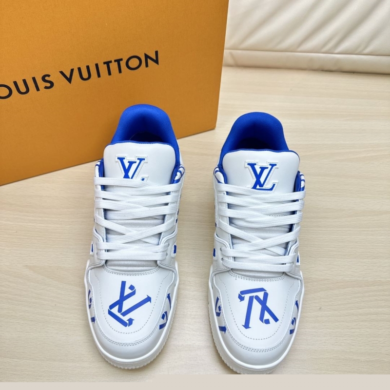 l**is V*t*n sneakers
